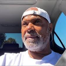 Reginald Cason's Instagram, Twitter & Facebook