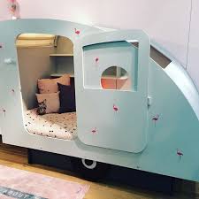 so ein bett hatte ich fruher so gerne gehabt ach was rede ich das hatte ich auch heute gern kinderbett wohnwagen kinder zimmer kinderzimmer dekor