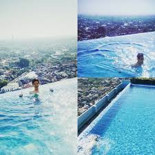 Sky Pool Adalah Infinity Pool Di Star Hotel Berlabel Bintang Empat Yang Dulunya Bernama Best Western Star Hotel Merupakan Kolam Gedung Pencakar Langit Semarang