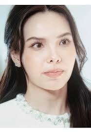 Lookhmee Sonya English