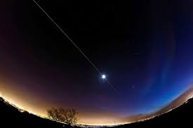 Berdasarkan zodiak, kita bisa menebak cara melamar seperti apa yang paling disukai setiap perempuan. How To Spot Iss In Your Sky Human World Earthsky