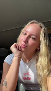 miranda (@mirandafeiner)