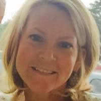 Kerry Crane's Instagram, Twitter & Facebook