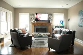 A small living room, especially if it's short on windows, can feel a bit boxed in. 20 Stunning Living Room Layout Ideas