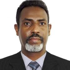 Urur siyaasadeedka Waaberi ayaa maanta bixiyay lacagtii Diiwaan gelinta  Ururrada siyaasadda ee Somaliland.