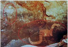 This Is Reputed To Be The Oldest Cave Painting In The World Which Shows A Human And A Dinosaur Proving That Once We M Cave Paintings Painting Ancient Drawings