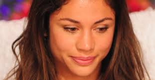 Após operação, ex-BBB Maria Melilo deixa UTI, diz empresário