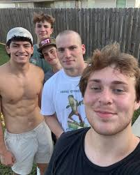 Gabe Aviles (@_gabeaviles) • Instagram photos and videos