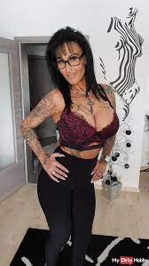 Sari Sander - Free pics, galleries & more at Babepedia