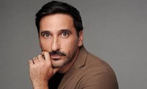 César Ritter y Cecilia Rospigliosi: se conocieron en el set de grabaciones  de “Mil oficios” y terminaron casándose