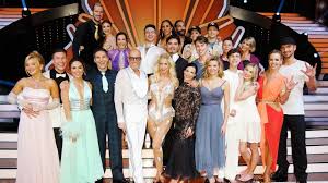 Rúrik gíslason and renata lusin are the winners in the final. Tanz Show Auf Rtl Let S Dance Folge 4 Das Waren Die Tanze Augsburger Allgemeine