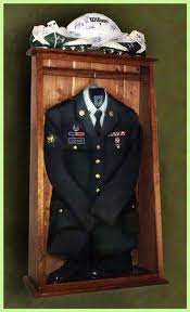 Bildergebnis Fur Military Uniform Display Case Military Shadow Box Military Awards Military Decor