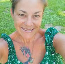 Jack Ragan has made it home ladies and gents . At least to his front porch  so far lol … let this man nap