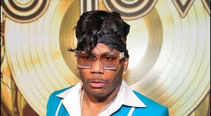 Criticism of rapper's lyrics about cornrows and toes