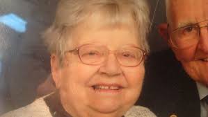 Iowa's great volleyball pioneer, Fort Dodge's Jackie Wilde, dies at age 85