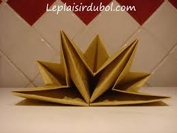 Pliage De Serviette En Etoile Le Blog De Jb Le Plaisir Pliage Serviette Papier Pliage Serviette Etoile Pliage Serviette Papier Fleur