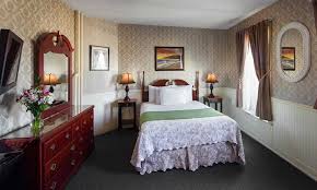 Portland seyahatiniz sırasında yörenin gözde karides yemeklerini tatmanız için fore street restaurant. Inn At St John Historic Bed Breakfast Visit Portland