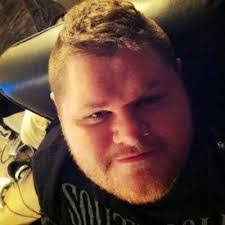 Eric Gunia's Instagram, Twitter & Facebook