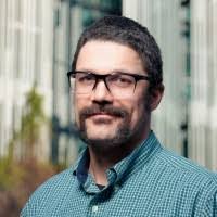 Eric Hektner's Instagram, Twitter & Facebook