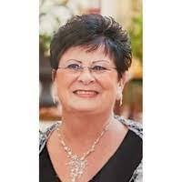 Renee Notaro's Instagram, Twitter & Facebook