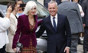 « nous avons choisi la voie de la progressivité en se calant sur une taxation qui existe déjà sur l'huile. Severine De Rugy Ce Personnage Romanesque Au Bras Du Ministre Dechu Causeur