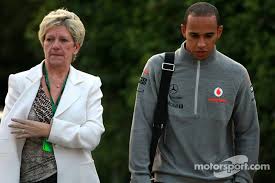 Lewis hamilton's mother, carmen larbalestier, was at the united states grand prix. Lewis Hamilton Mutter