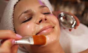 6 Los Angeles Spas Offering Celebrity Treatments this Awards Season