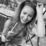 Teresa Balzer's Instagram, Twitter & Facebook