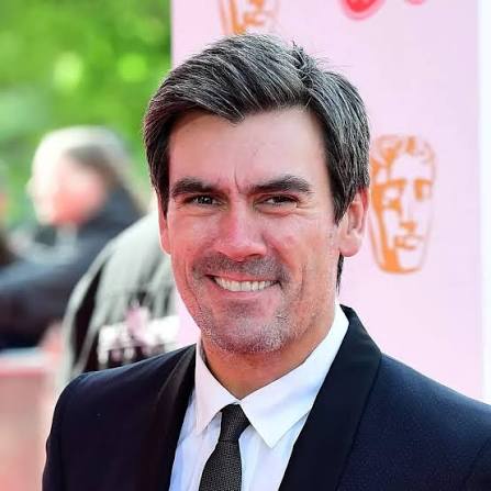 Eden and her on screen big brother Jeff Horley aka Cain Dingle. 💙