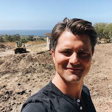 I love Construction. I think it's because my step-dad always had rent  houses. And it was the worst thing to go to these houses