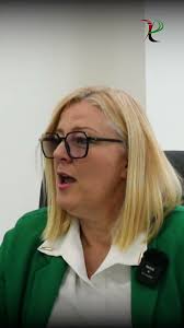 Interview with Ms. Wendy Stapleton لقاء مع السيدة ويندي ستابلتون