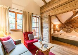 Der mitterhub hof ist ein landwirtschaftlicher betrieb im großarltal. Grossarler Hof Ein Stuck Heimat Im Genusshotel In Salzburg A List