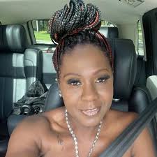 Sydney Hendrix (@hendrix10sydney)