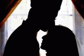 Image result for hukum menyenangkan istri