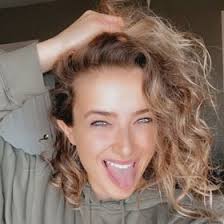 Elise Waters (lecegirl)