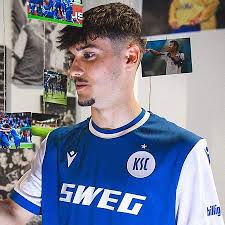 Benefizspiel der FVgg 1906 e.V. Weingarten gegen KSC-Allstars und FC Unitas  71 KA: KSC