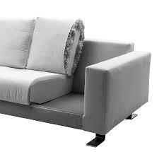 Es wurde erfunden, damit ein gentleman aufrecht sitzen kann, ohne seinen anzug zu zerknittern. Sofa Quality Design Dema