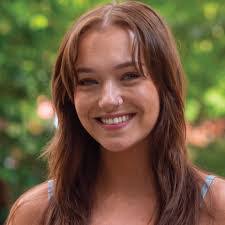 Hailey Carter's Instagram, Twitter & Facebook