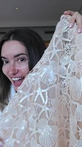 Madeline Booth's Instagram, Twitter & Facebook