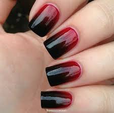 La duración de las uñas esculpidas en málaga es una de las ventajas y uno de los motivos de su popularidad. Unas Esculpidas En Negro Y Rojo Unas Decorativas