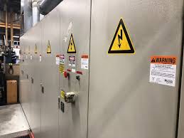 While a 120v system is usually wired in black, if you have a 120/240v delta with a high leg, then the phases end up being in black, orange, or blue. Arc Flash Training With Ess Covers All Three Safety Steps