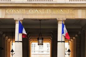 Ces deux hiérarchies sont dominées respectivement par la cour de cassation (ordre judiciaire) et le conseil d'état (ordre administratif). Reflexions Sur Le Statut Des Portes Etroites Devant Le Conseil Constitutionnel Notes Du Club Des Juristes Par Denys De Bechillon Le Club Des Juristes