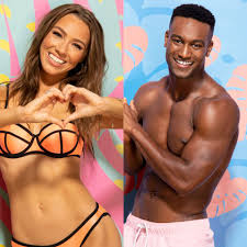 Love island will see a stunning cast engage in the ultimate game of love, as they land in a sunshine paradise in search of passion and romance. Who S In Love Island Usa Season 1 Cast Meet 11 Hot Singles