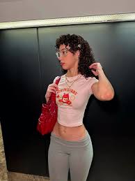 lala (@lalayravo)  X