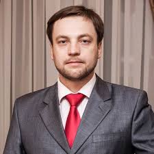 Дениса монастирського деякі змі називають наближеною людиною до арсену авакову. Denis Monastyrskij Kto On I Chto O Nem Skazal Zelenskij Na Shou Pravo Na Vladu Svezhie Novosti