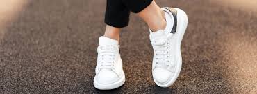 These shoes are made of 100% leather and include a rubber sole for added longevity. Cole Haan Discounts Id Me Shop