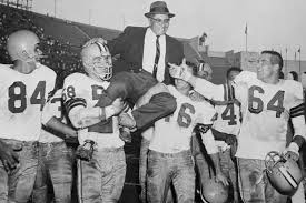 During the extra point, the team can get 1 point. History Of American Football Facts From Invention To The Super Bowl Historyextra