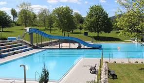 Sudliche Weinstrasse Rebmeerbad Schwimmbader