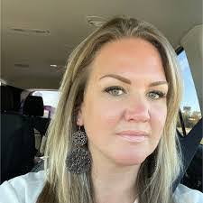 Leah Council's Instagram, Twitter & Facebook