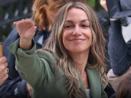 Tabitha Orr's Instagram, Twitter & Facebook